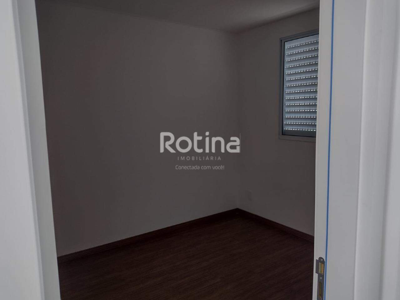 Apartamento para alugar, 2 quartos em Uberlândia no bairro Chacaras Tubalina e Quartel no valor de R$ 950,00 - Rotina Imobiliária: 