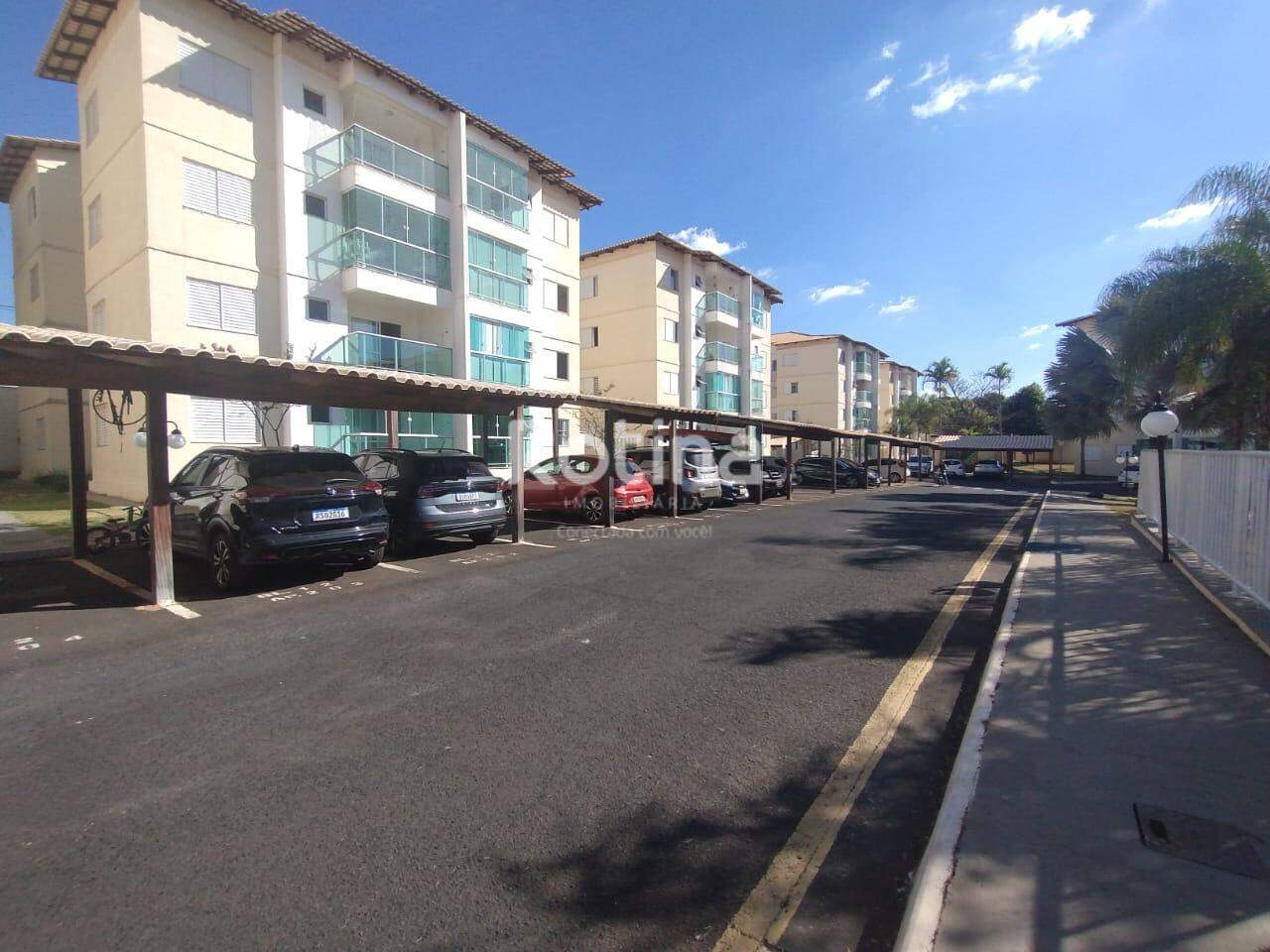 Apartamento para alugar, 2 quartos em Uberlândia no bairro Alto Umuarama no valor de R$ 2.100,00 - Rotina Imobiliária: 
