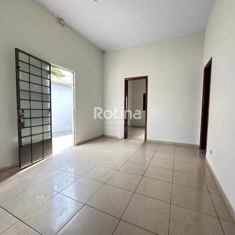Casa Comercial à venda, em Uberlândia no bairro Nossa Senhora Aparecida no valor de R$ 1.000.000,00 - Rotina Imobiliária: 
