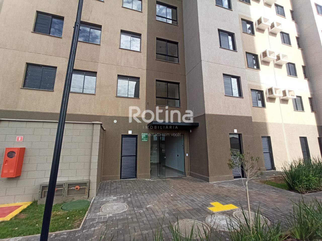 Apartamento para alugar, 2 quartos em Uberlândia no bairro Grand Ville no valor de R$ 1.100,00 - Rotina Imobiliária: 