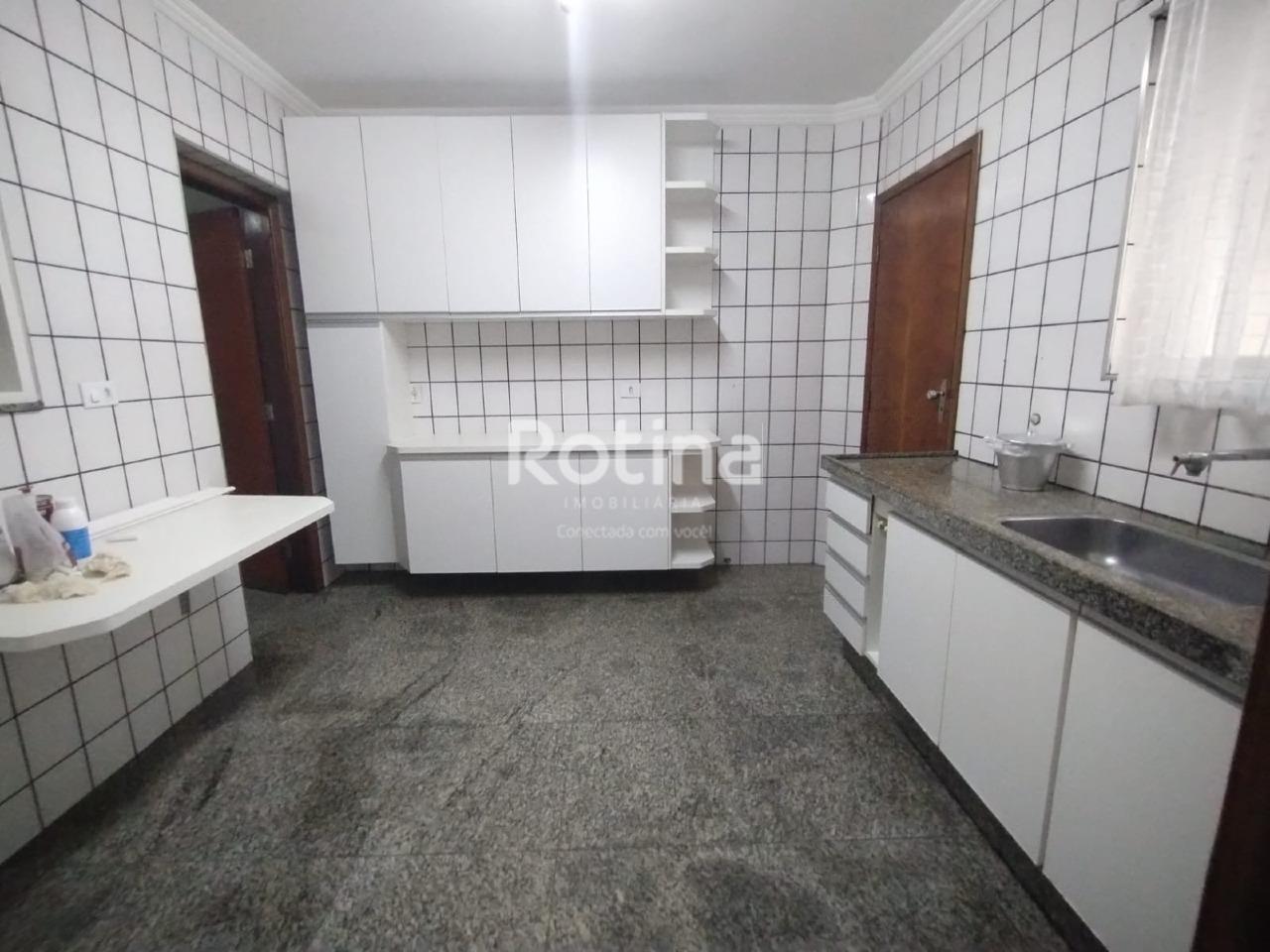 Apartamento para alugar, 4 quartos em Uberlândia no bairro Nossa Senhora Aparecida no valor de R$ 3.500,00 - Rotina Imobiliária: 