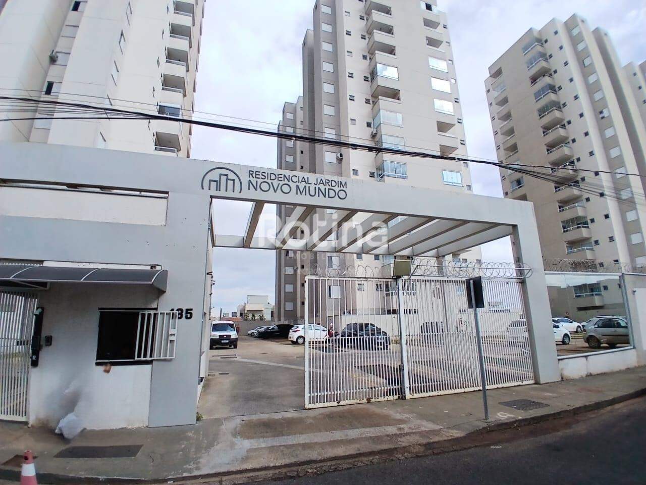 Apartamento para alugar, 2 quartos em Uberlândia no bairro Novo Mundo no valor de R$ 1.400,00 - Rotina Imobiliária: 