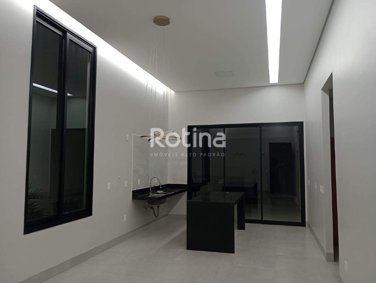 Casa à venda, 3 quartos em Uberlândia no bairro Aclimação no valor de R$ 940.000,00 - Rotina Imobiliária: 