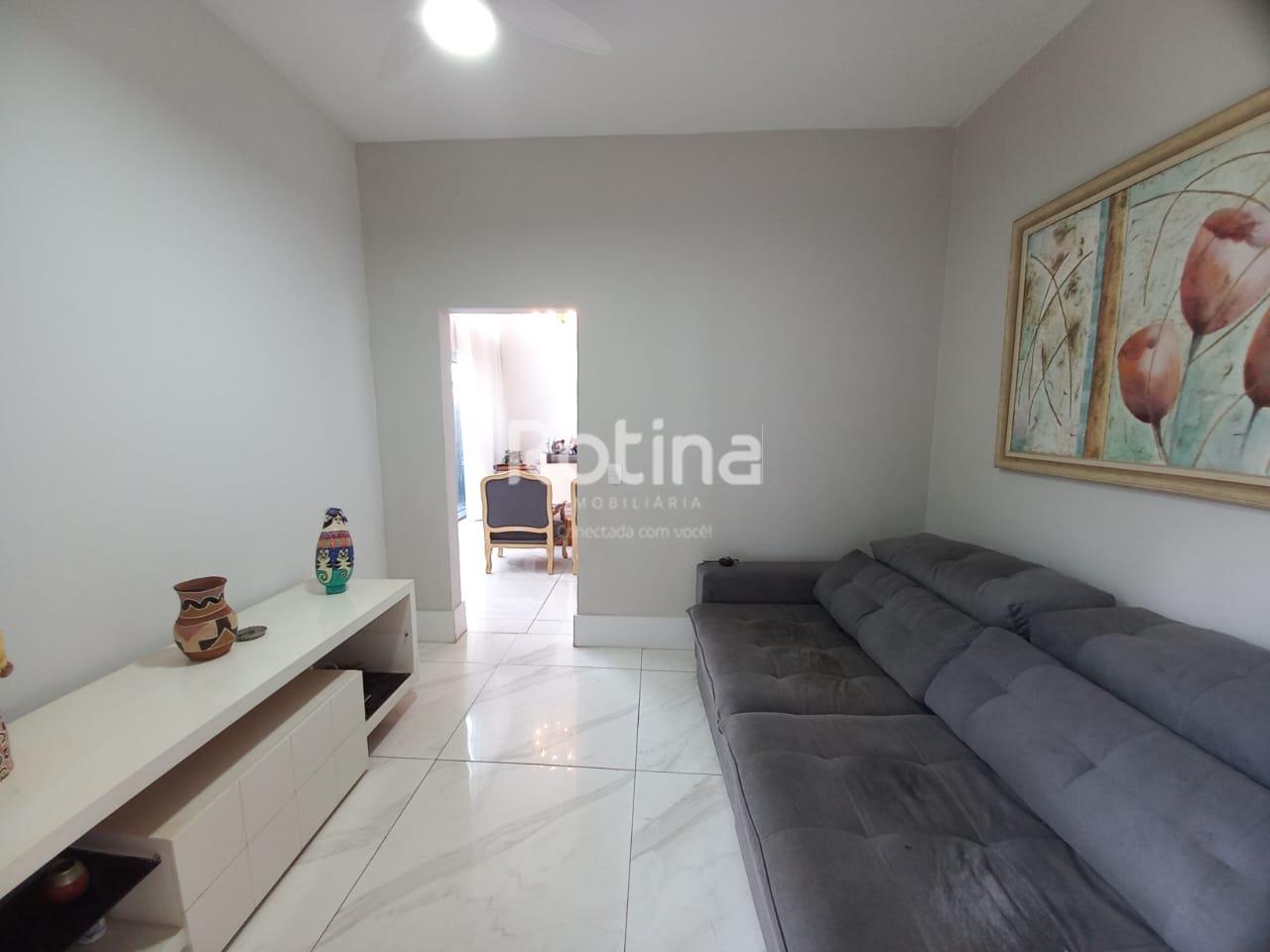 Casa Condomínio Fechado para alugar, 3 quartos em Uberlândia no bairro Shopping Park no valor de R$ 7.700,00 - Rotina Imobiliária: 