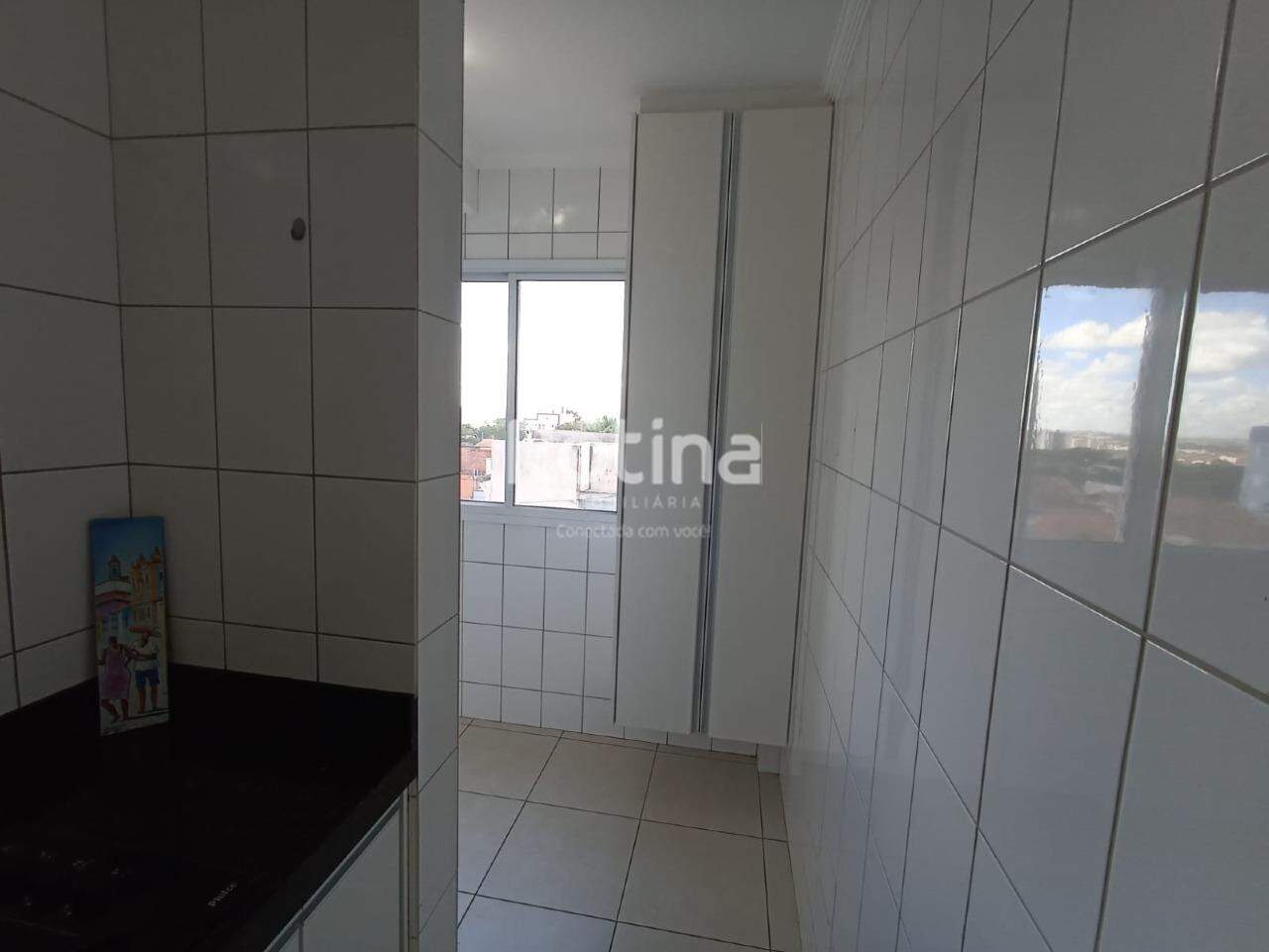 Apartamento à venda, 2 quartos em Uberlândia no bairro Segismundo Pereira no valor de R$ 300.000,00 - Rotina Imobiliária: 