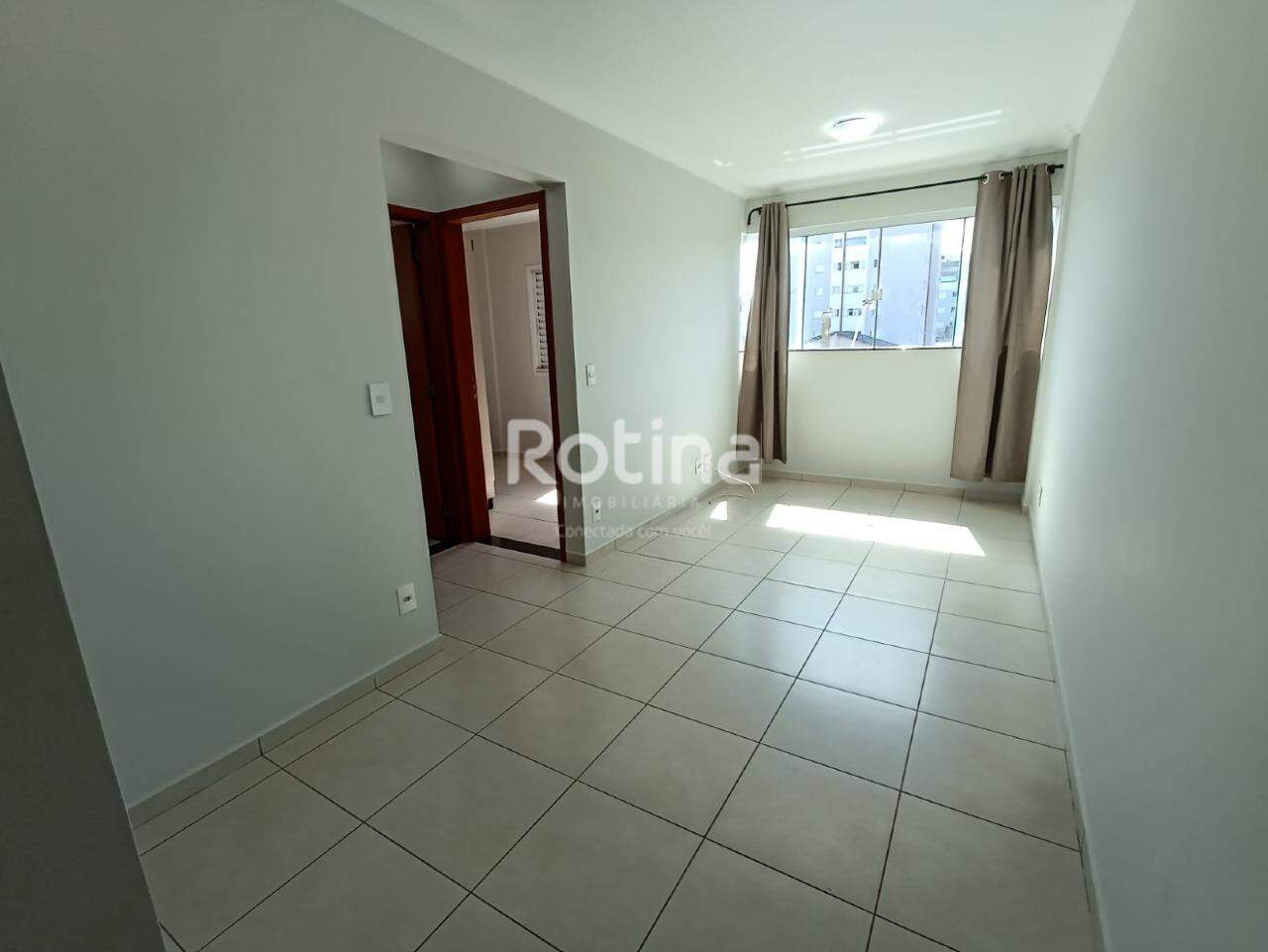 Apartamento à venda, 2 quartos em Uberlândia no bairro Segismundo Pereira no valor de R$ 300.000,00 - Rotina Imobiliária: 