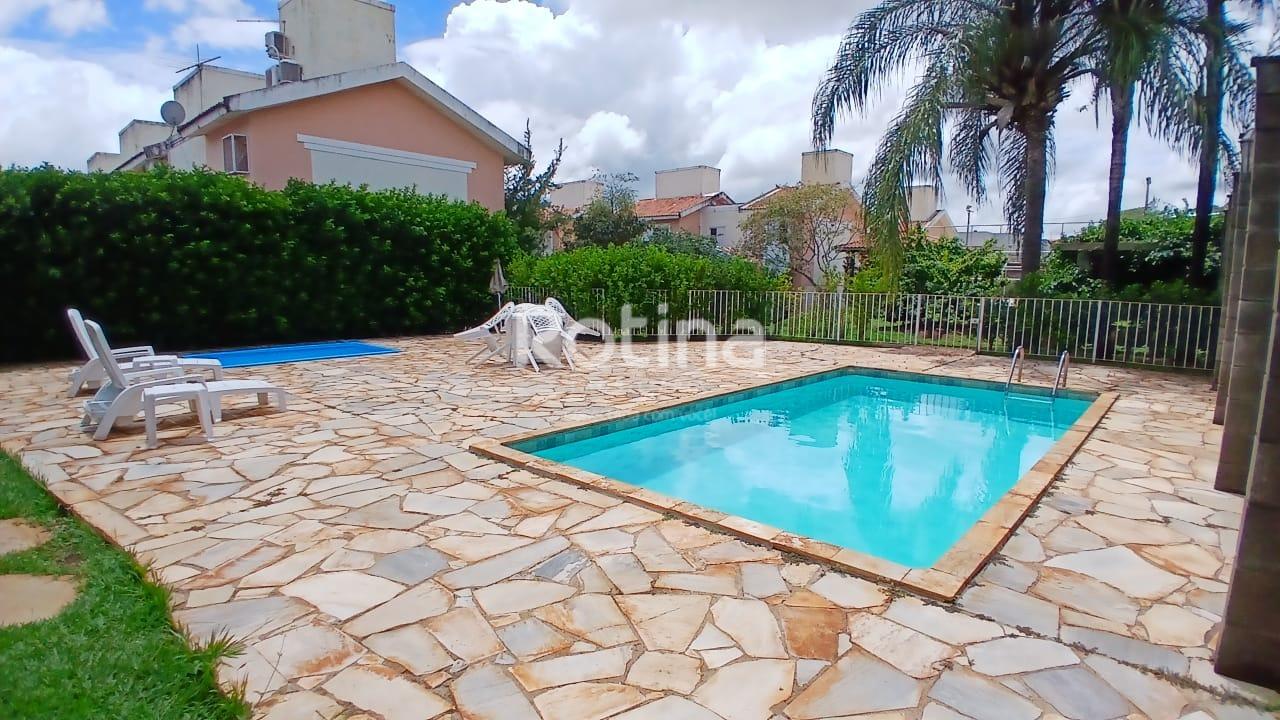 Casa Condomínio Fechado para alugar, 3 quartos em Uberlândia no bairro Jardim Karaíba no valor de R$ 2.400,00 - Rotina Imobiliária: 