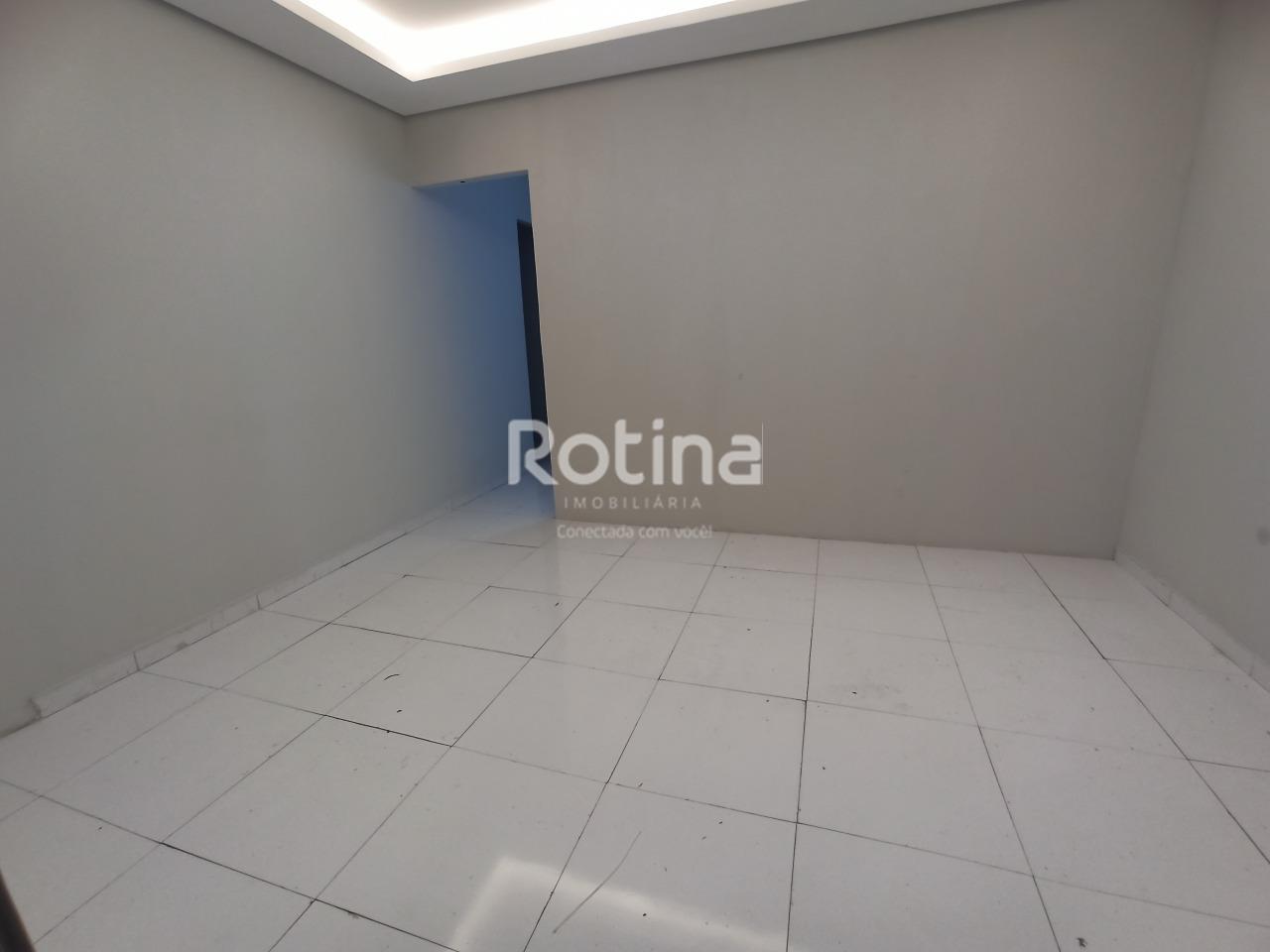 Loja para alugar, em Uberlândia no bairro Centro no valor de R$ 900,00 - Rotina Imobiliária: 