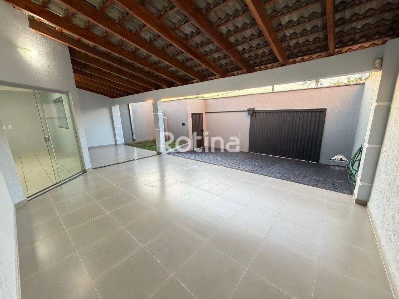 Casa para alugar, 3 quartos em Uberlândia no bairro Granada no valor de R$ 4.500,00 - Rotina Imobiliária: 