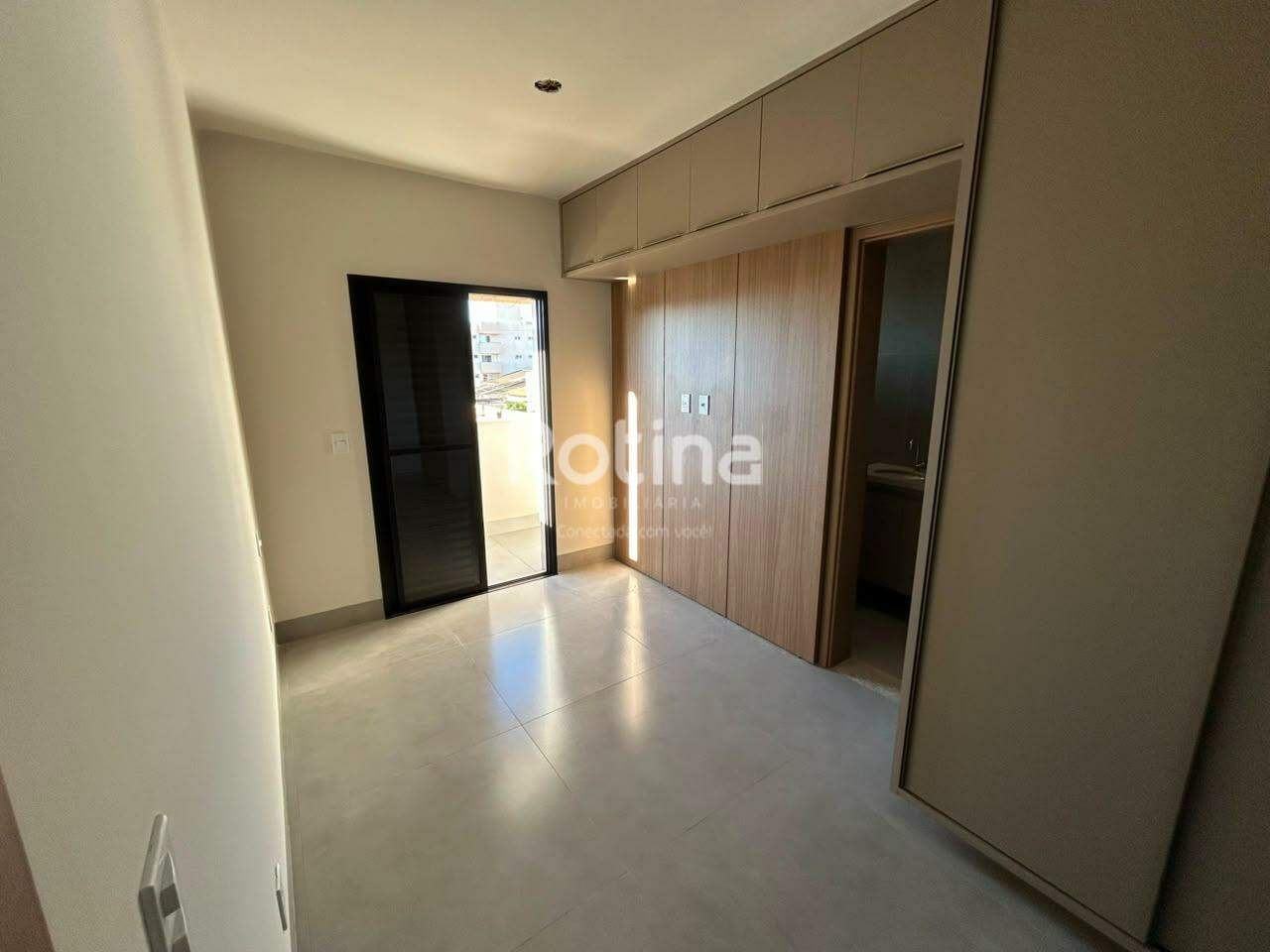 Apartamento à venda, 3 quartos em Uberlândia no bairro Santa Mônica no valor de R$ 530.000,00 - Rotina Imobiliária: 