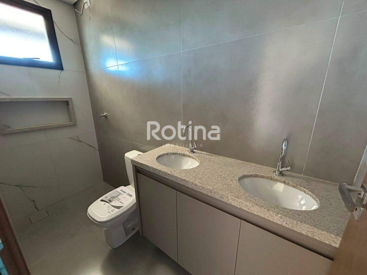 Apartamento à venda, 3 quartos em Uberlândia no bairro Santa Mônica no valor de R$ 530.000,00 - Rotina Imobiliária: 