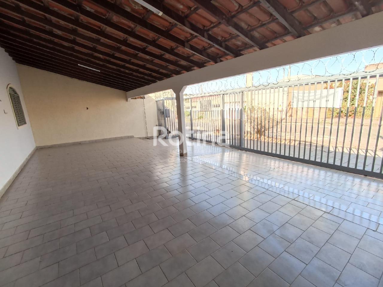 Casa à venda, 3 quartos em Uberlândia no bairro Jardim Patrícia no valor de R$ 500.000,00 - Rotina Imobiliária: 