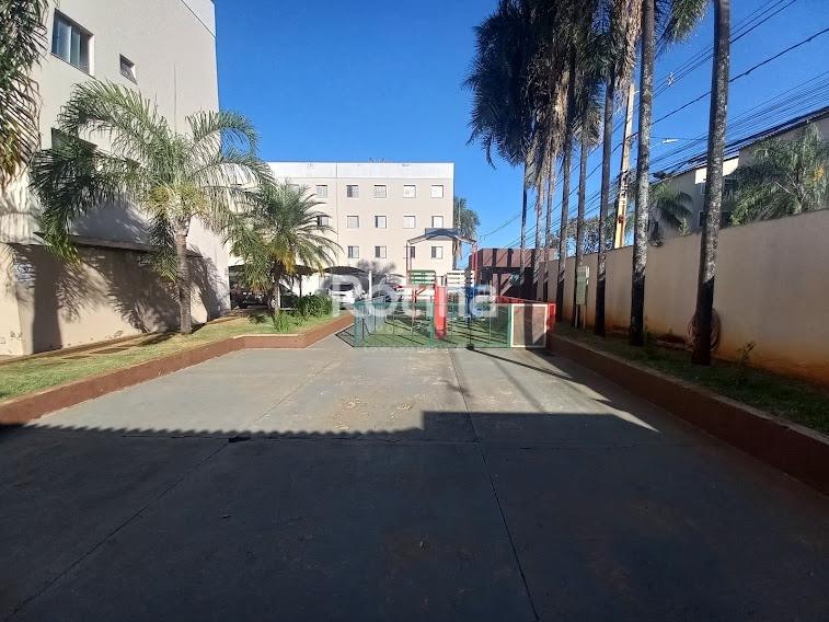 Apartamento para alugar, 2 quartos em Uberlândia no bairro Jardim Holanda no valor de R$ 1.100,00 - Rotina Imobiliária: 