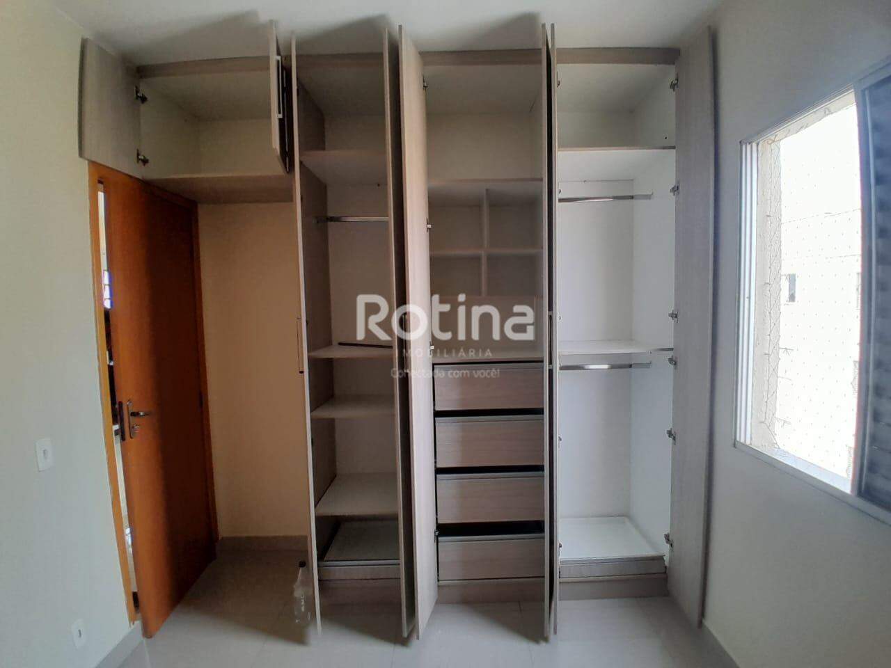 Apartamento para alugar, 2 quartos em Uberlândia no bairro Jardim Holanda no valor de R$ 770,00 - Rotina Imobiliária: 