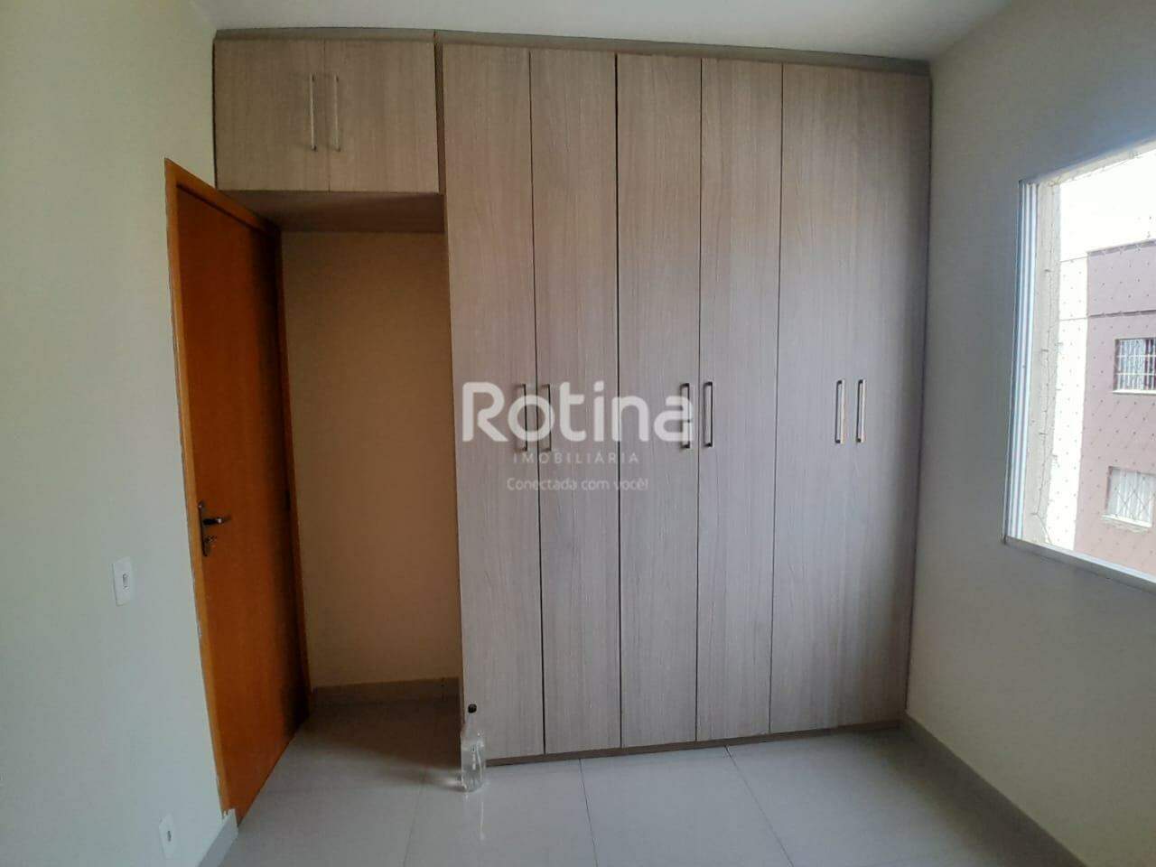 Apartamento para alugar, 2 quartos em Uberlândia no bairro Jardim Holanda no valor de R$ 770,00 - Rotina Imobiliária: 