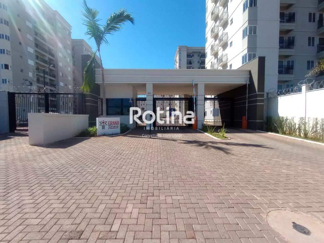 Apartamento para alugar, 3 quartos em Uberlândia no bairro Grand Ville no valor de R$ 2.100,00 - Rotina Imobiliária: 