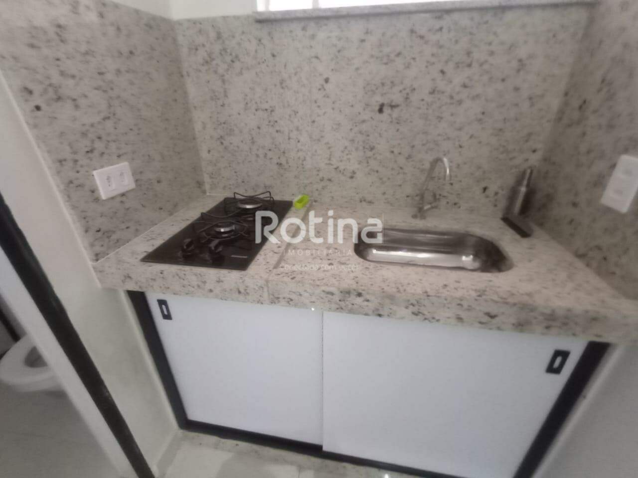 Apartamento para alugar, 1 quarto em Uberlândia no bairro Centro no valor de R$ 1.800,00 - Rotina Imobiliária: 
