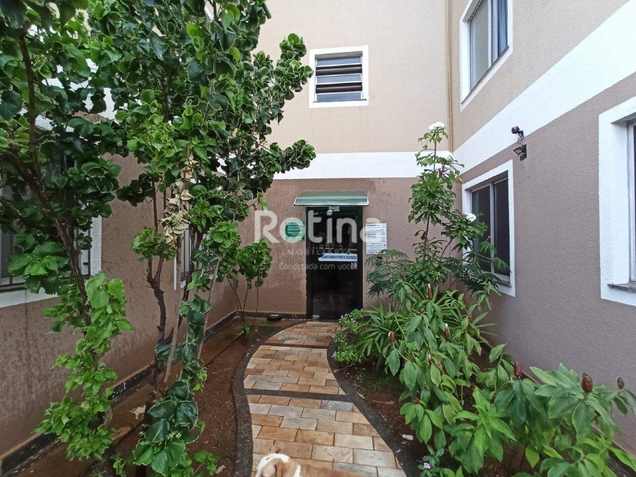 Apartamento para alugar, 2 quartos em Uberlândia no bairro Chacaras Tubalina e Quartel no valor de R$ 850,00 - Rotina Imobiliária: 