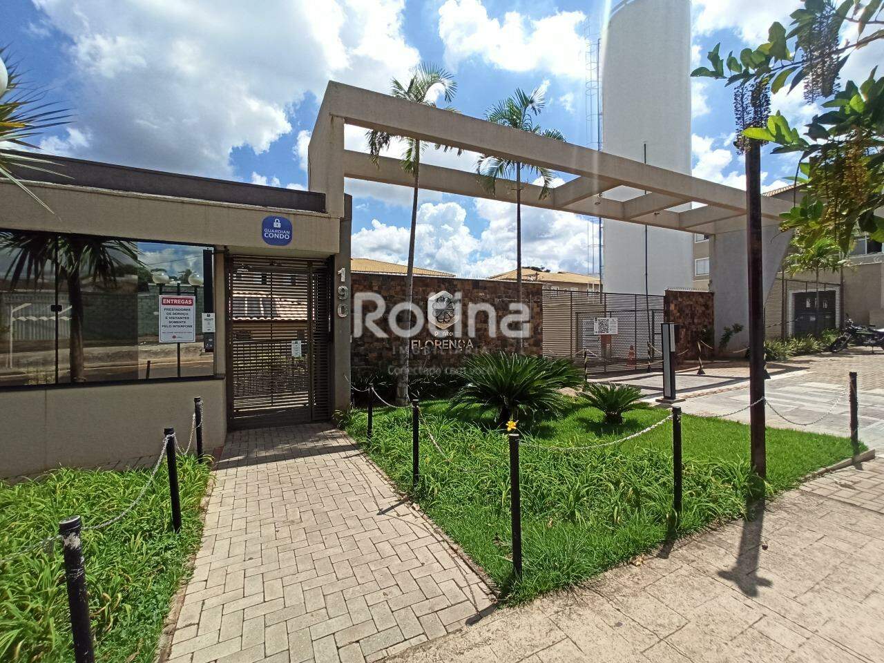Apartamento para alugar, 2 quartos em Uberlândia no bairro Pacaembu no valor de R$ 950,00 - Rotina Imobiliária: 