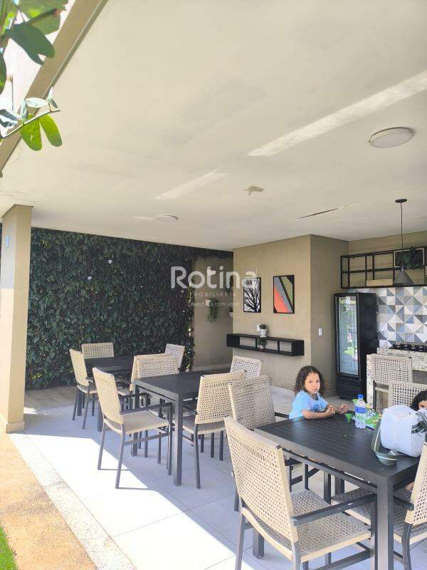Apartamento para alugar, 2 quartos em Uberlândia no bairro Grand Ville no valor de R$ 1.100,00 - Rotina Imobiliária: 