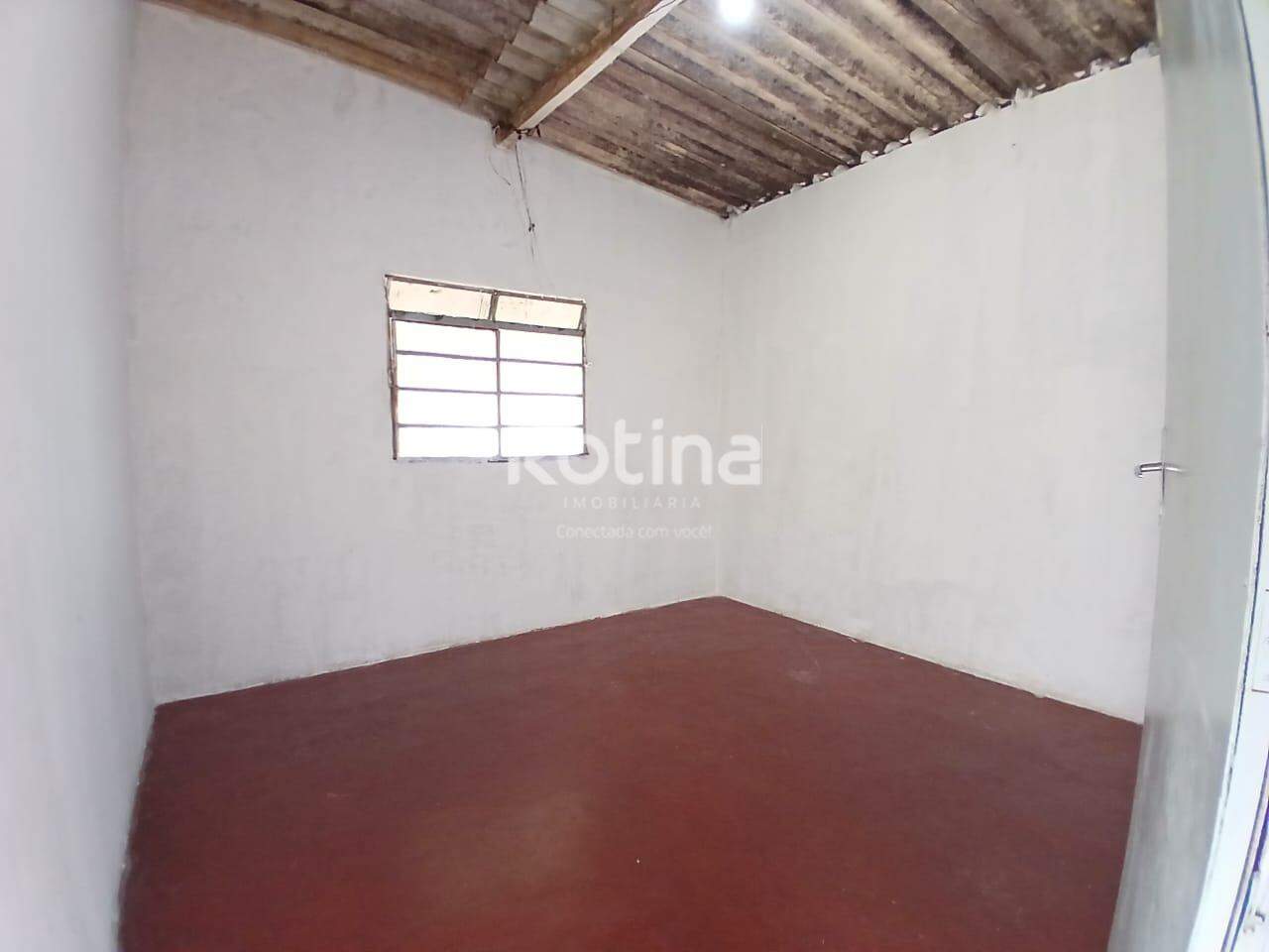 Casa para alugar, 2 quartos em Uberlândia no bairro Saraiva no valor de R$ 950,00 - Rotina Imobiliária: 