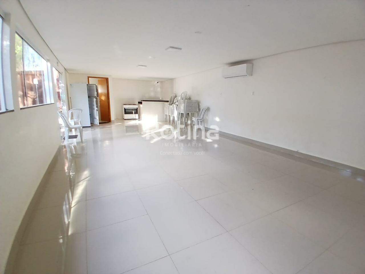 Apartamento para alugar, 2 quartos em Uberlândia no bairro Laranjeiras no valor de R$ 1.000,00 - Rotina Imobiliária: 