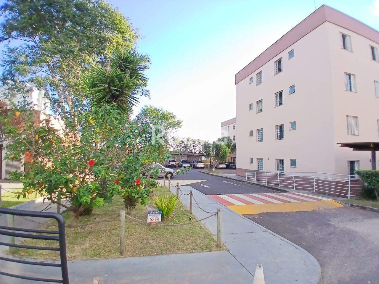 Apartamento para alugar, 2 quartos em Uberlândia no bairro Laranjeiras no valor de R$ 1.000,00 - Rotina Imobiliária: 