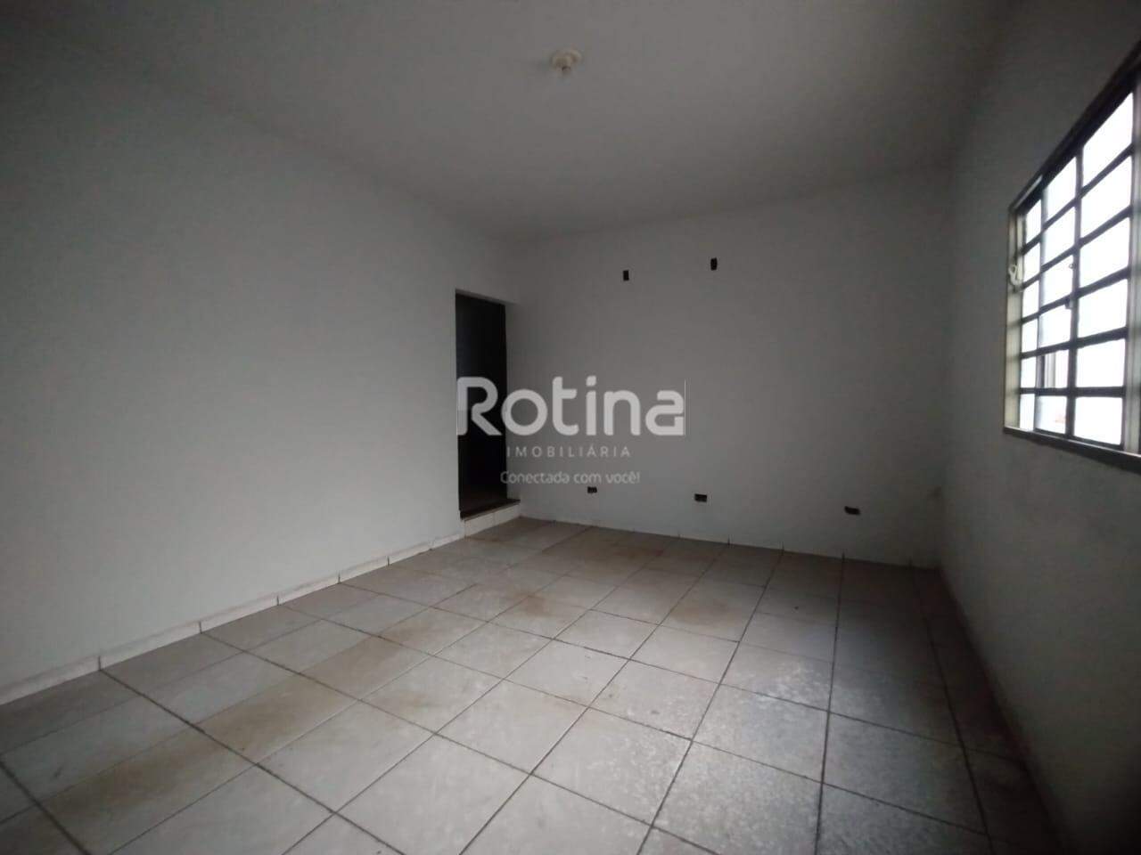 Casa Comercial para alugar, 5 quartos em Uberlândia no bairro Cidade Jardim no valor de R$ 3.500,00 - Rotina Imobiliária: 
