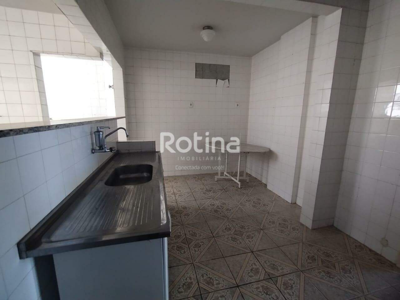 Apartamento para alugar, 3 quartos em Uberlândia no bairro Centro no valor de R$ 1.500,00 - Rotina Imobiliária: 