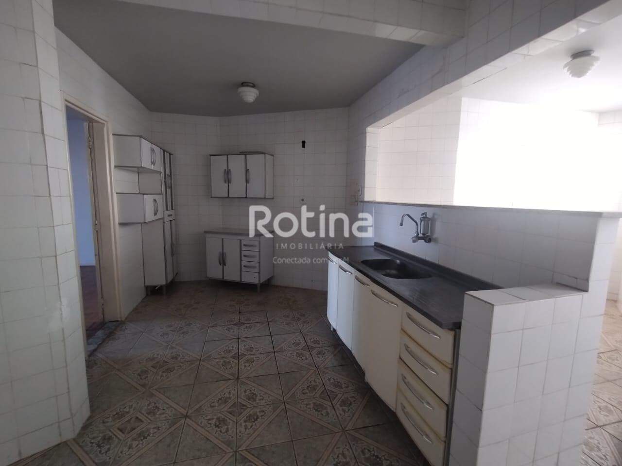 Apartamento para alugar, 3 quartos em Uberlândia no bairro Centro no valor de R$ 1.500,00 - Rotina Imobiliária: 