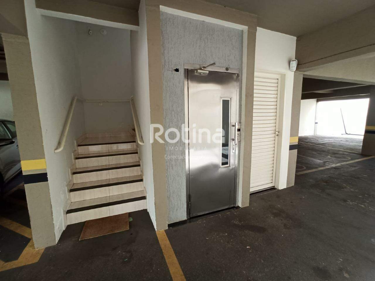 Apartamento para alugar, 2 quartos em Uberlândia no bairro Granada no valor de R$ 7.000,00 - Rotina Imobiliária: 