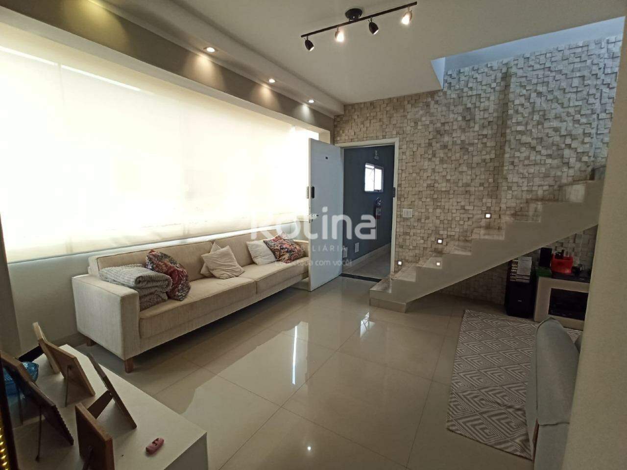 Apartamento para alugar, 2 quartos em Uberlândia no bairro Granada no valor de R$ 7.000,00 - Rotina Imobiliária: 