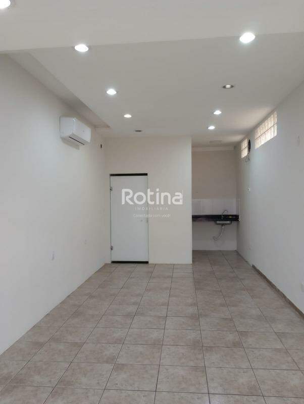 Loja para alugar, em Uberlândia no bairro Daniel Fonseca no valor de R$ 1.300,00 - Rotina Imobiliária: 