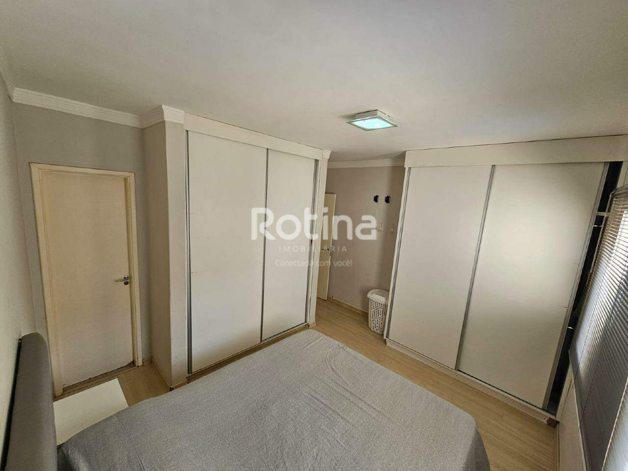 Casa à venda, 3 quartos em Uberlândia no bairro Martins no valor de R$ 550.000,00 - Rotina Imobiliária: 