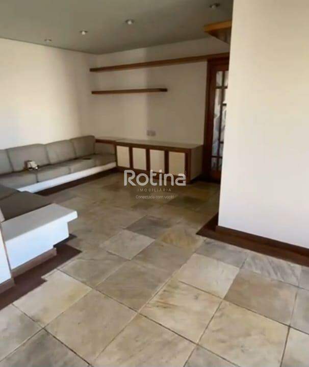 Apartamento para alugar, 4 quartos em Uberlândia no bairro Centro no valor de R$ 4.300,00 - Rotina Imobiliária: 