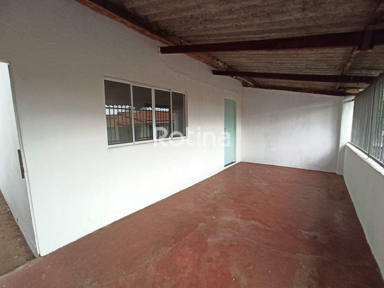 Casa para alugar, 2 quartos em Uberlândia no bairro Luizote de Freitas no valor de R$ 1.400,00 - Rotina Imobiliária: 