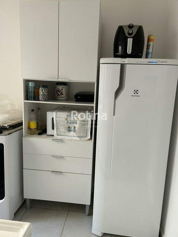 Apartamento para alugar, 2 quartos em Uberlândia no bairro Jardim Patrícia no valor de R$ 1.650,00 - Rotina Imobiliária: 