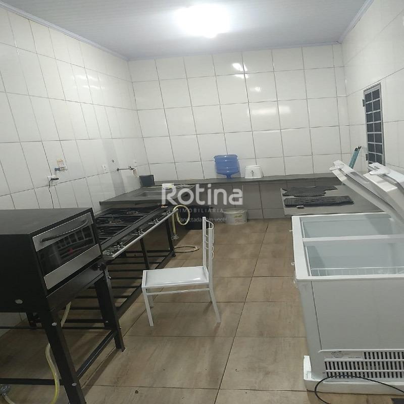 Galpão para alugar, em Uberlândia no bairro Tibery no valor de R$ 7.500,00 - Rotina Imobiliária: 