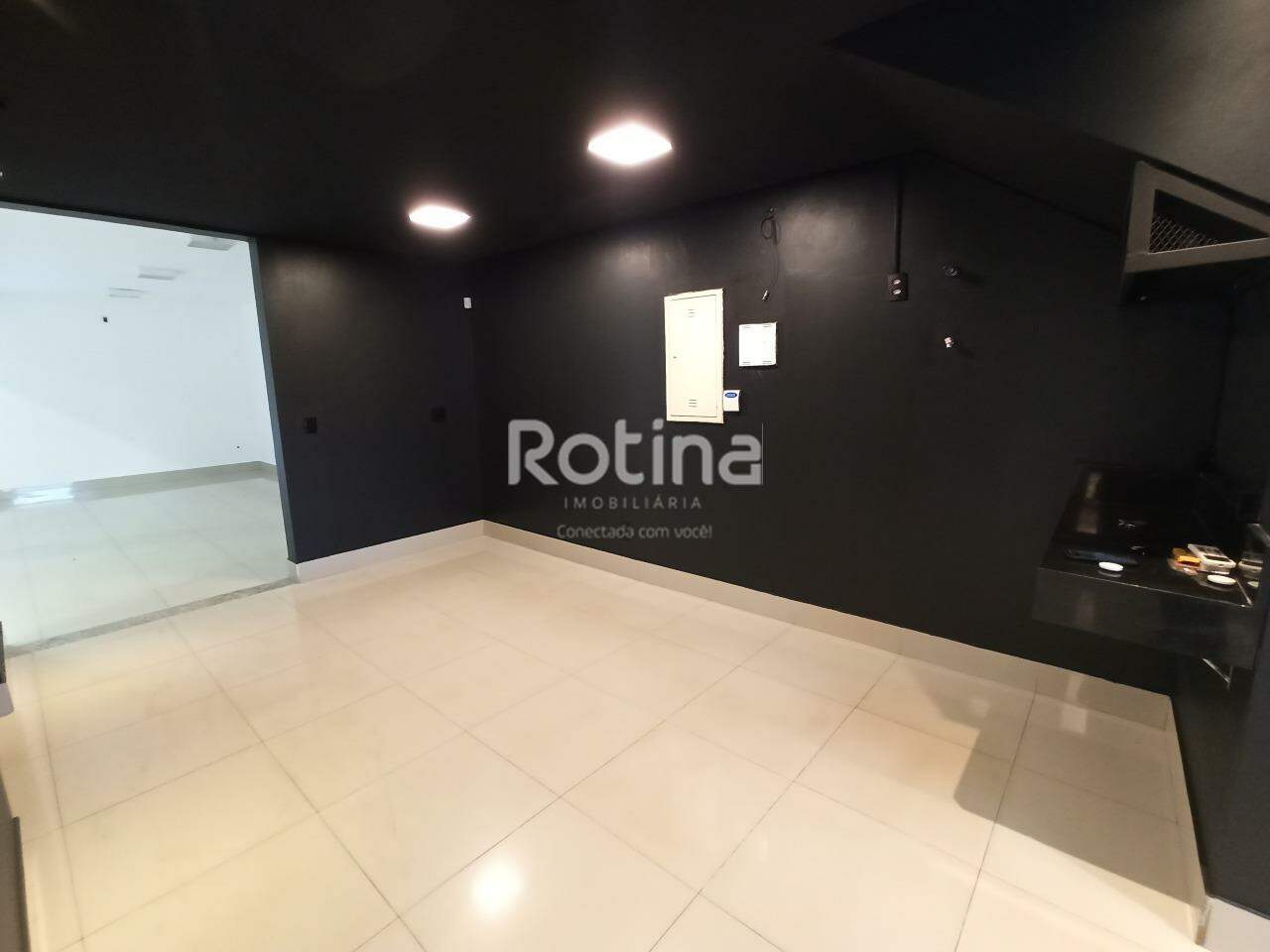 Loja para alugar, em Uberlândia no bairro Daniel Fonseca no valor de R$ 12.000,00 - Rotina Imobiliária: 