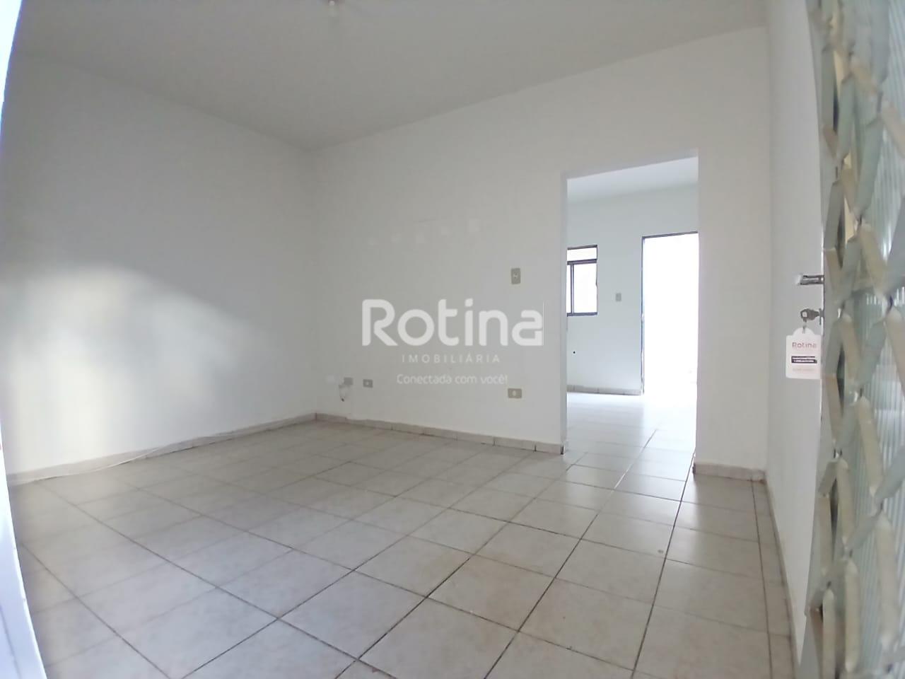 Casa para alugar, 2 quartos em Uberlândia no bairro Segismundo Pereira no valor de R$ 1.200,00 - Rotina Imobiliária: 