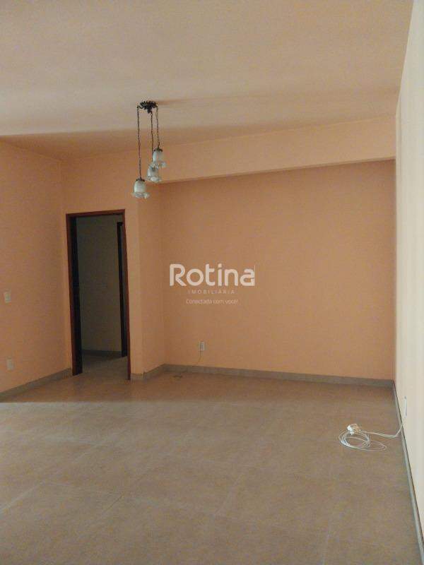 Apartamento à venda, 3 quartos em Uberlândia no bairro Centro no valor de R$ 500.000,00 - Rotina Imobiliária: 