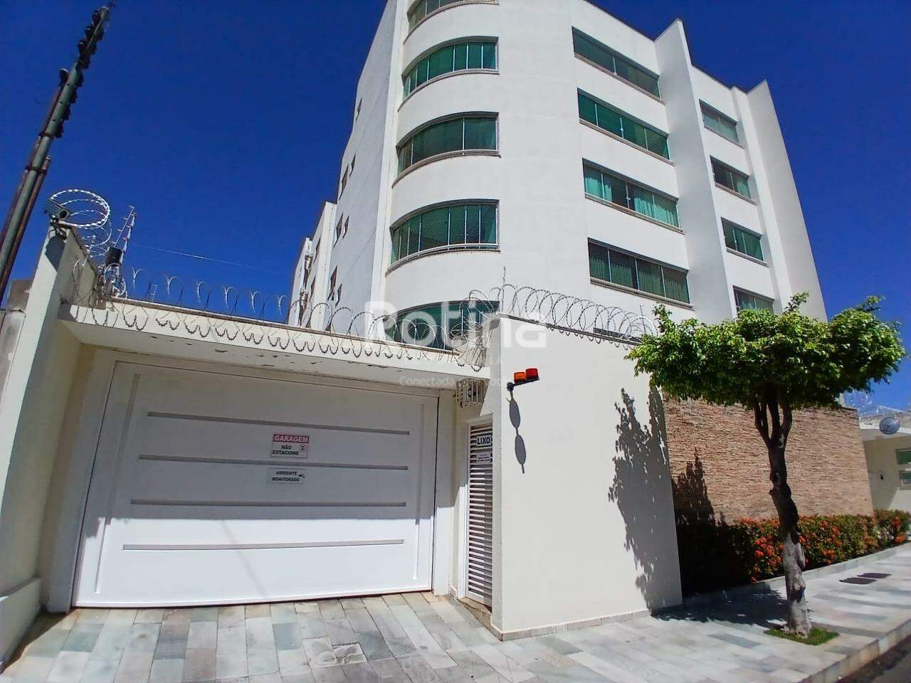 Apartamento para alugar, 3 quartos em Uberlândia no bairro Nossa Senhora Aparecida no valor de R$ 3.500,00 - Rotina Imobiliária: 
