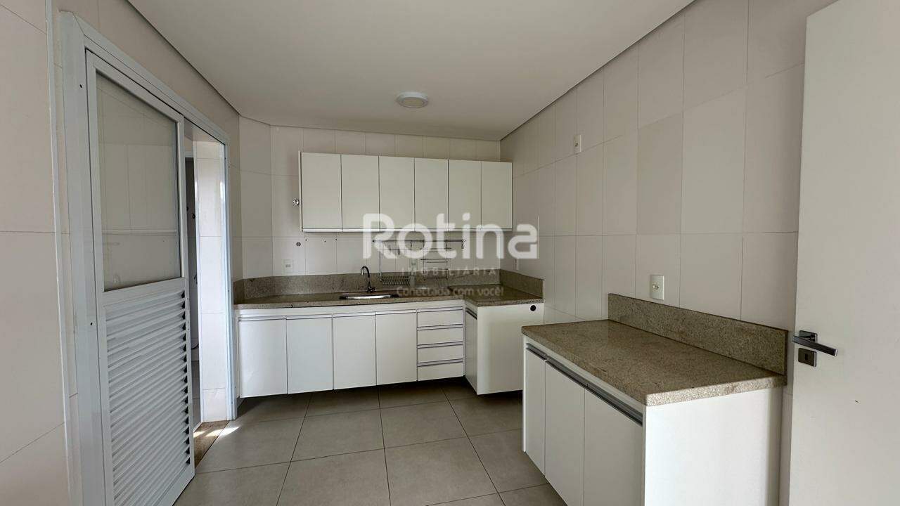 Apartamento à venda, 3 quartos em Uberlândia no bairro Santa Maria no valor de R$ 840.000,00 - Rotina Imobiliária: 
