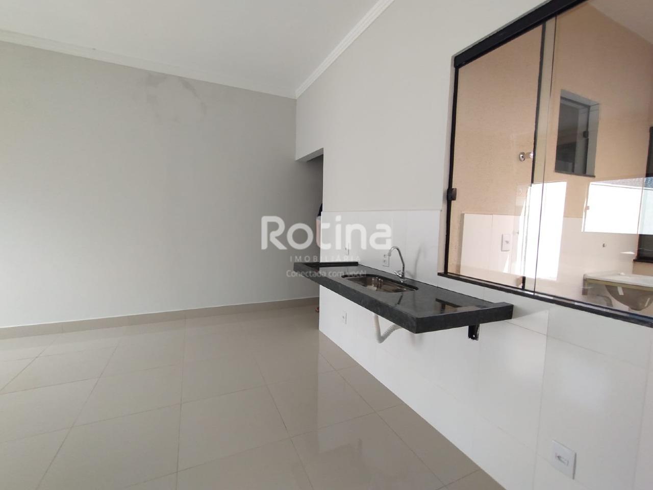 Casa para alugar, 2 quartos em Uberlândia no bairro Laranjeiras no valor de R$ 1.700,00 - Rotina Imobiliária: 