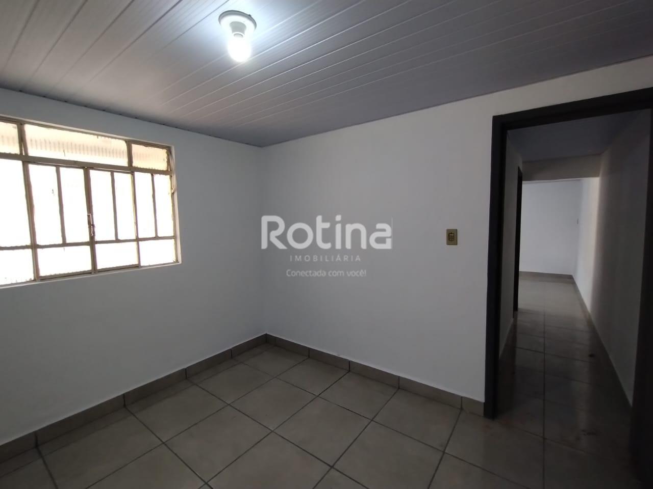 Casa para alugar, 3 quartos em Uberlândia no bairro Presidente Roosevelt no valor de R$ 1.400,00 - Rotina Imobiliária: 