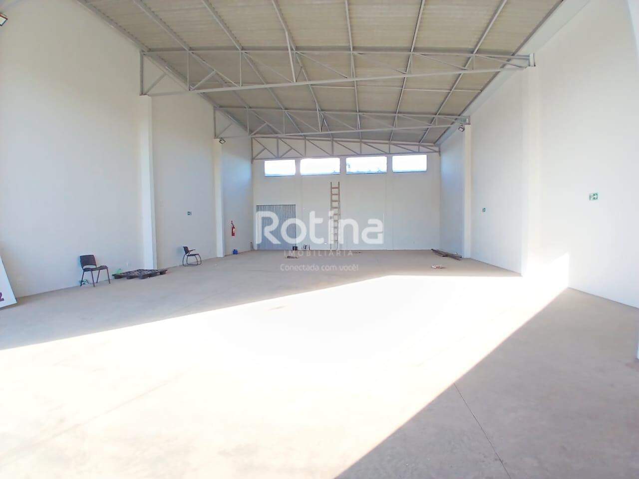 Galpão para alugar, em Uberlândia no bairro Shopping Park no valor de R$ 5.500,00 - Rotina Imobiliária: 