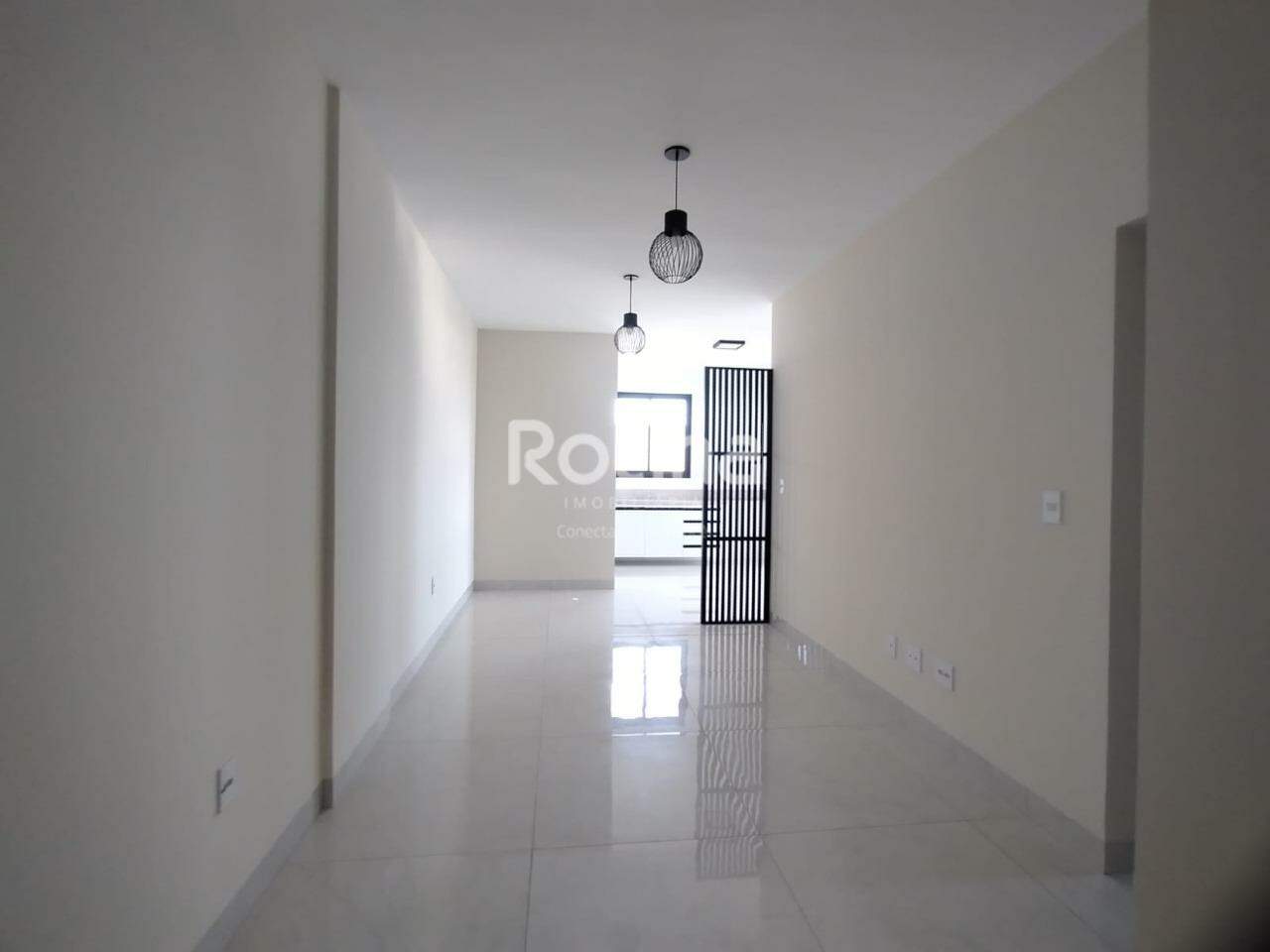 Apartamento para alugar, 2 quartos em Uberlândia no bairro Santa Mônica no valor de R$ 1.800,00 - Rotina Imobiliária: 