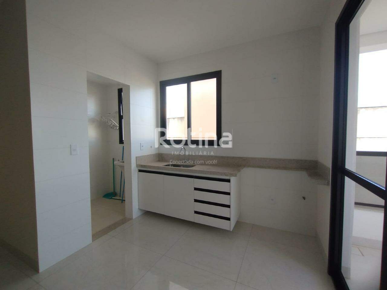 Apartamento para alugar, 2 quartos em Uberlândia no bairro Santa Mônica no valor de R$ 1.800,00 - Rotina Imobiliária: 