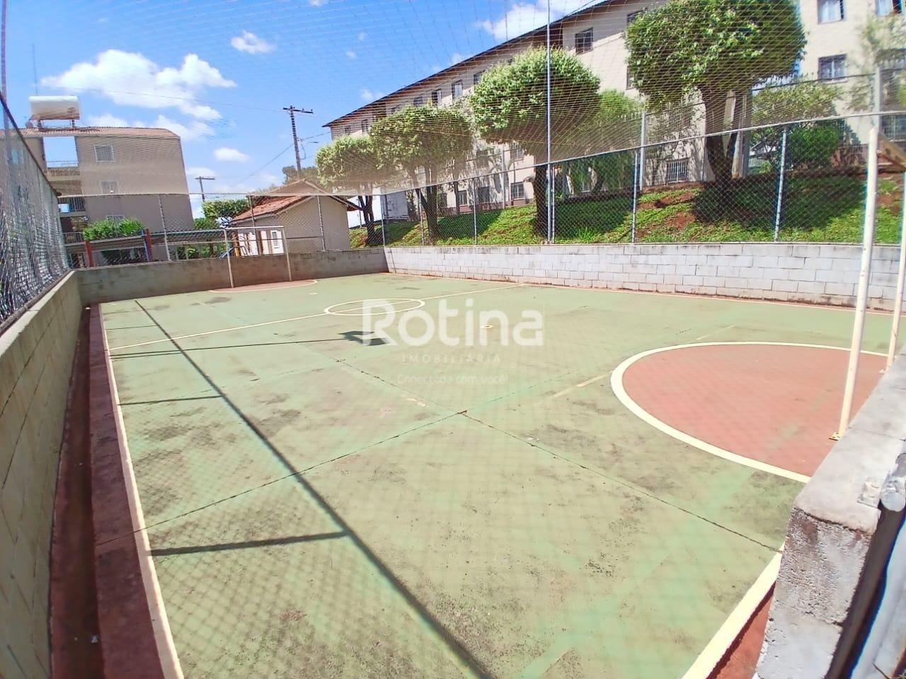 Apartamento para alugar, 3 quartos em Uberlândia no bairro Chacaras Tubalina e Quartel no valor de R$ 1.200,00 - Rotina Imobiliária: 