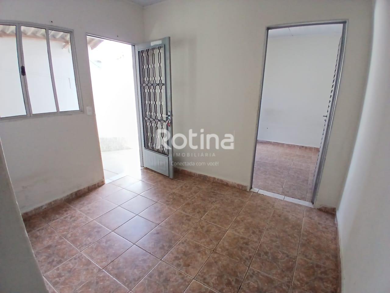 Casa para alugar, 2 quartos em Uberlândia no bairro Morumbi no valor de R$ 750,00 - Rotina Imobiliária: 